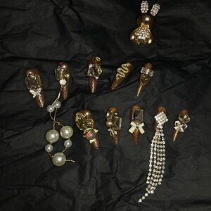 Chic Gold and Brown Nail Set